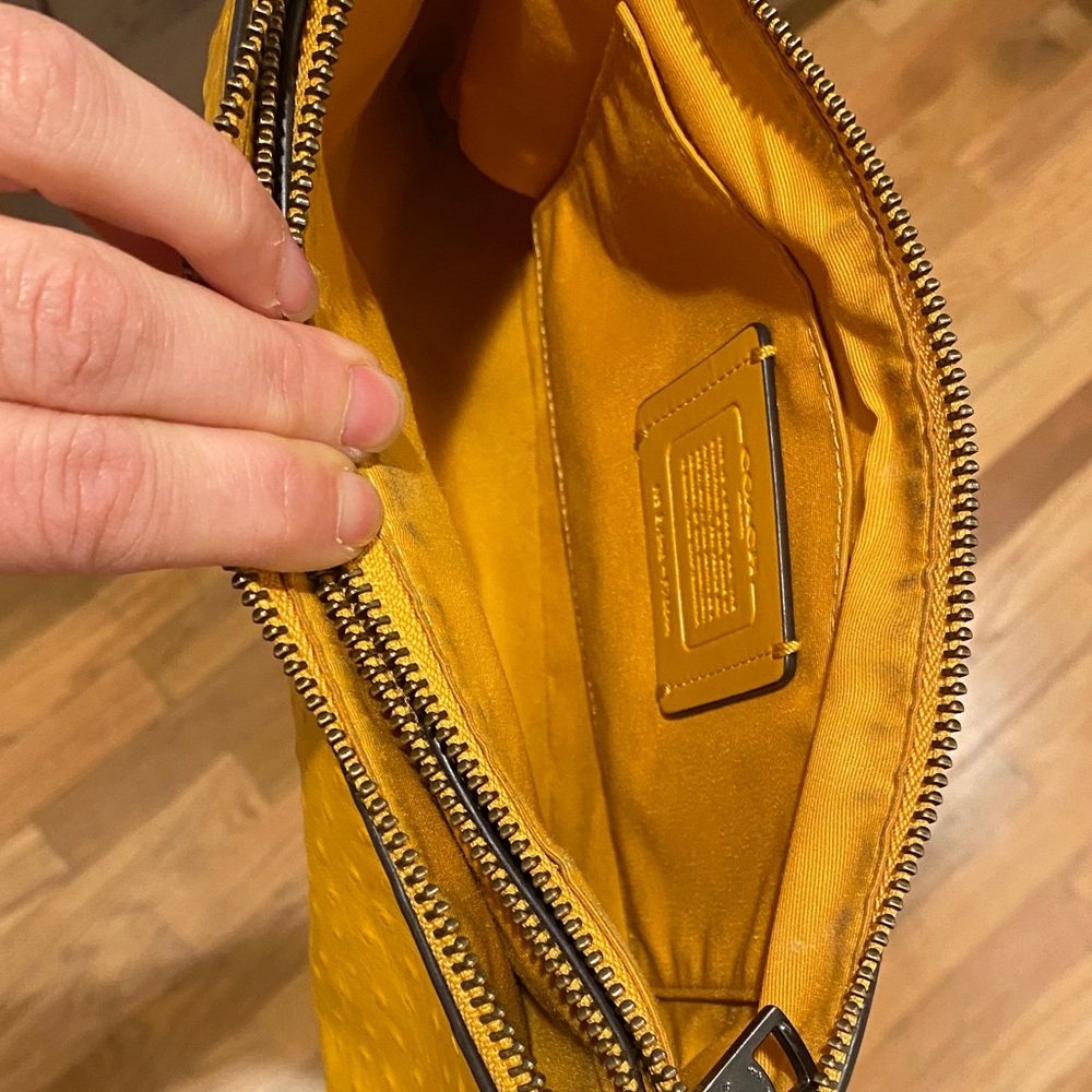 Authentic Coach Small “Ostrich” Crossbody Bag Mustard Quiet Luxury Designer - Picture 11 of 14